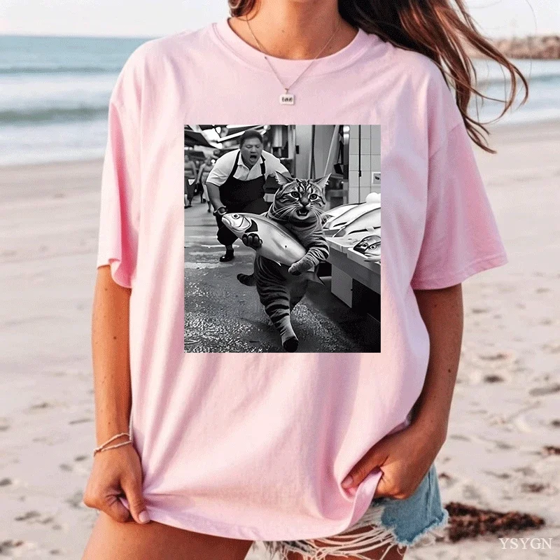 Funny Cat Stealing Fish T Shirt Women Cotton Round Neck Short Seeve Tees Loose Casual Comfortable Round Neck Short Sleeve Tops