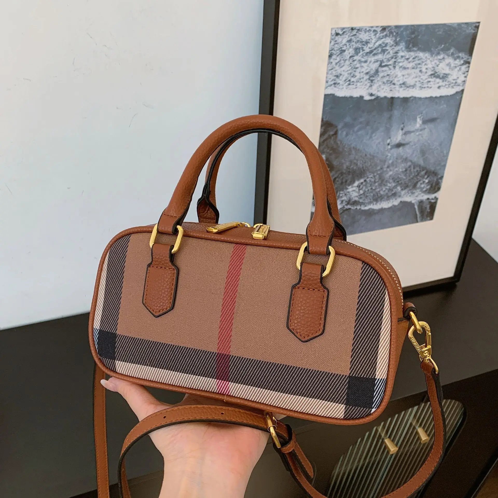 

2025 Classic Plaid Crossbody Bag, Women's Versatile Top Handle Purse, Casual Day to Night Tote, Sling Bag Minimalist Leather Bag