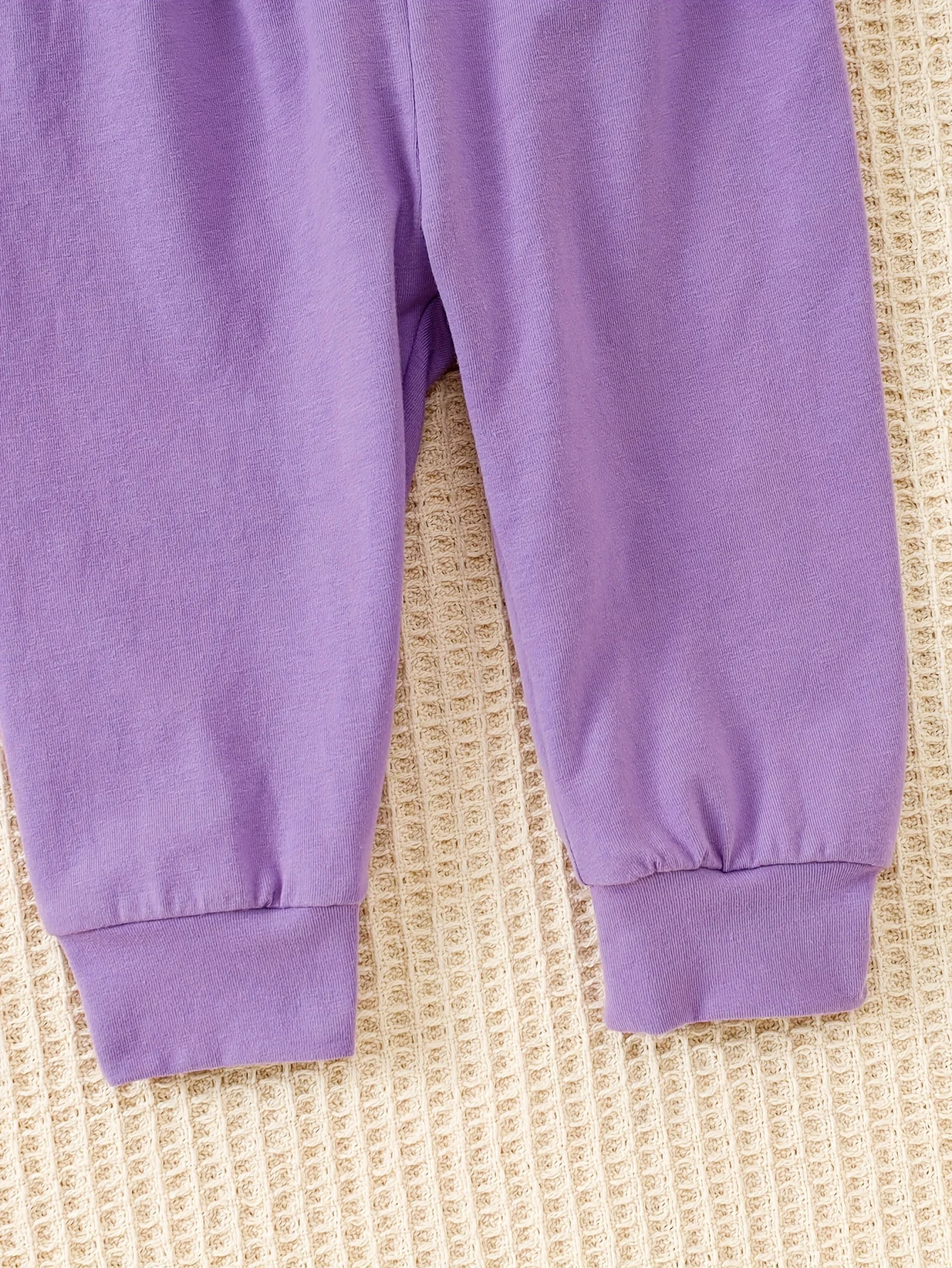 3-teiliges Set für Babys, Mädchen, süßer Elefant, lila Body + Hose + Mütze, geeignet für Neugeborene im Alter von 0-12 Monaten im Frühling und Herbst – Detail 6