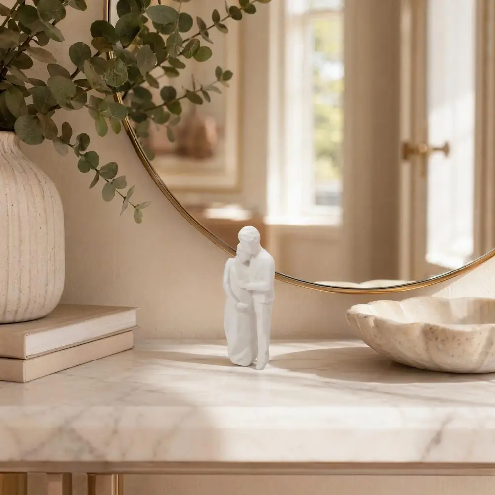 Matte Finish Decor 3d Printed Couple Figurine Sculpture Husband Pregnant Wife Embrace Statue Unique Home Decor Gift for New Mom