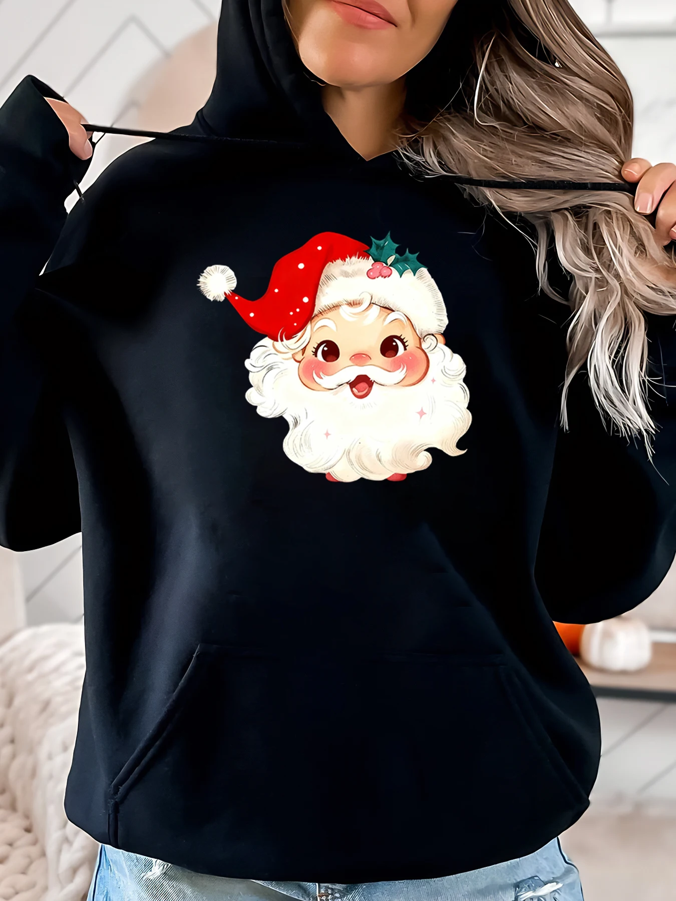 

Милая рождественская толстовка с принтом Санта-Клауса, женская повседневная зимняя праздничная одежда, черная, больших размеров