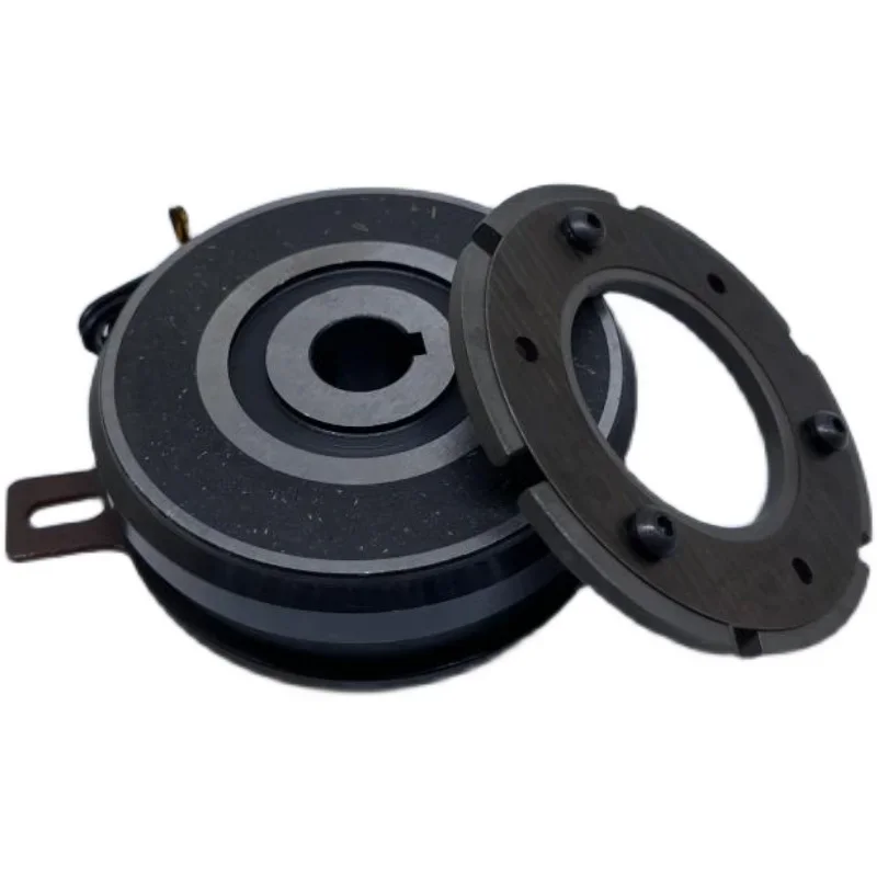 

Electromagnetic Clutch Brake Dry with Bearing Power-on Suction Power-off Separation Brake Clutch Dc24v