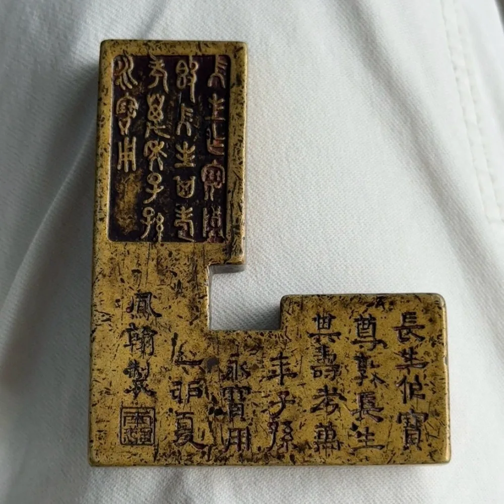 Collectible Stationery Items: Calligraphy, Bronze Seals, Compasses, Paperweights, and Brush Holders