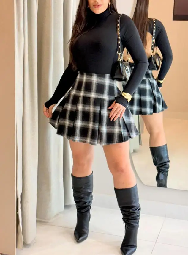 

Sexy 2 Piece Set Women Outfit 2025 Spring New High Neck Long Sleeve Sexy Backless Top Casual Plaid Print Pleated Mini Skirt Sets