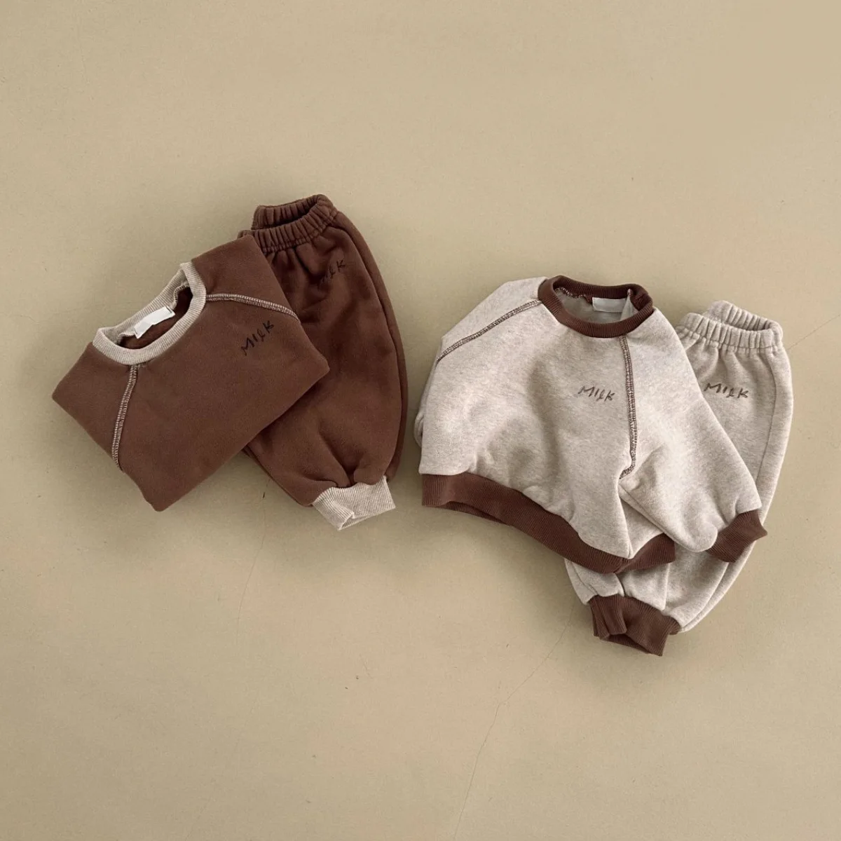 Conjunto de moletom de veludo grosso de bebê e menina, pulôver infantil, tops e calças, roupas quentes para criança, novo, inverno, 2 peças