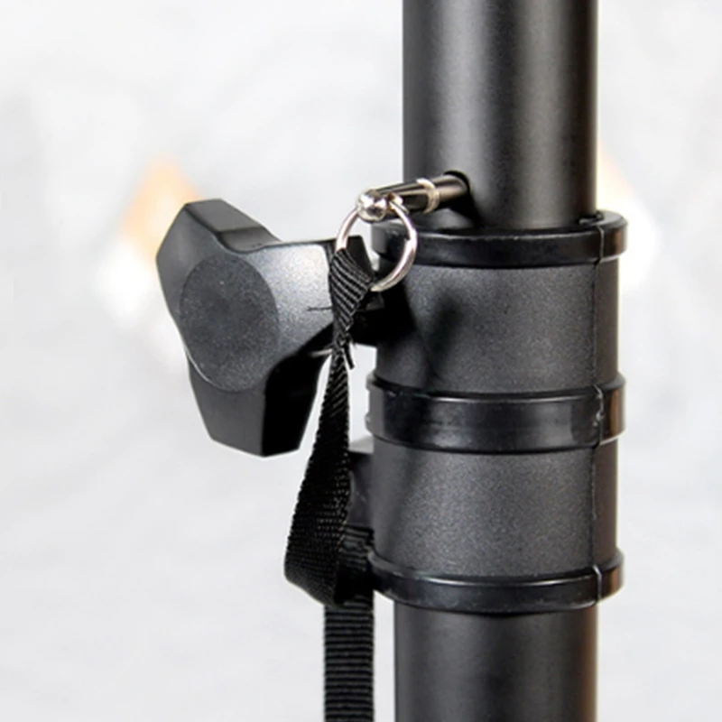 ขาตั้งลำโพงขาตั้งสามขาเสียงขาตั้งกล้อง KTV ชั้นวางกลางแจ้งขาตั้งพื้นโลหะ