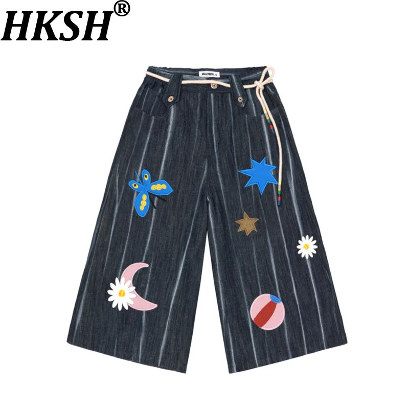 

HKSH Spring Summer New Men Original Design American Fashion Retro Embroidered Striped Trendy Wide-Leg Chic Cropped Jeans HK8399