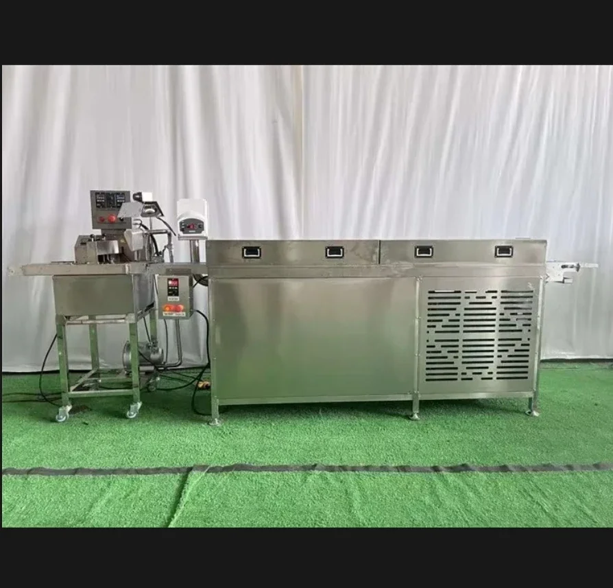 Chocolate Enrobing Machine Chocolate Making Line Customize Cooling Tunnels Chocolate Nut Coating Enrober Machine