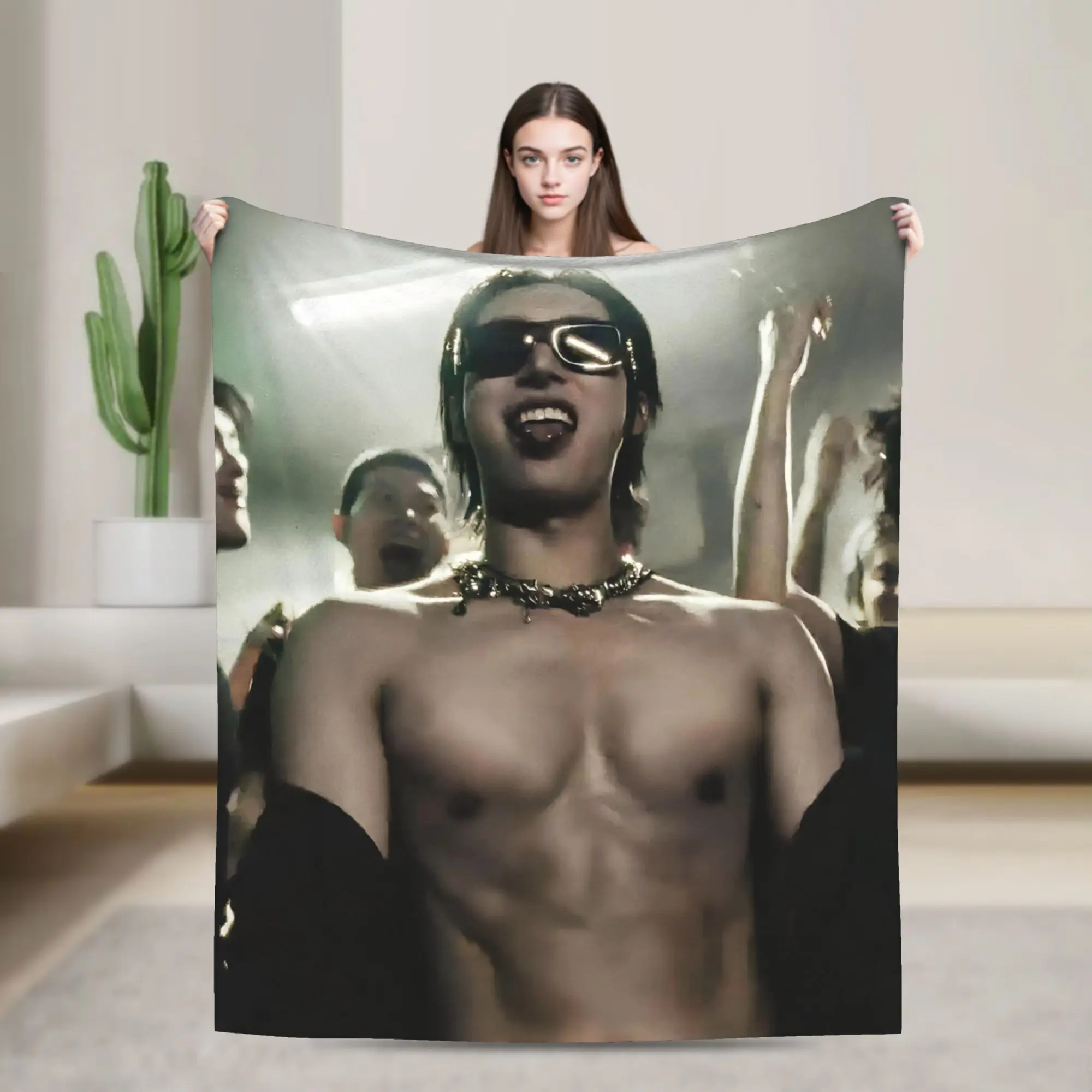 Mingi Kpop Ateez Band Flanelldecke, Herbst, warme Bettwäsche, Überwürfe für Kinder, Outdoor, lustige Tagesdecke, Sofabettbezug