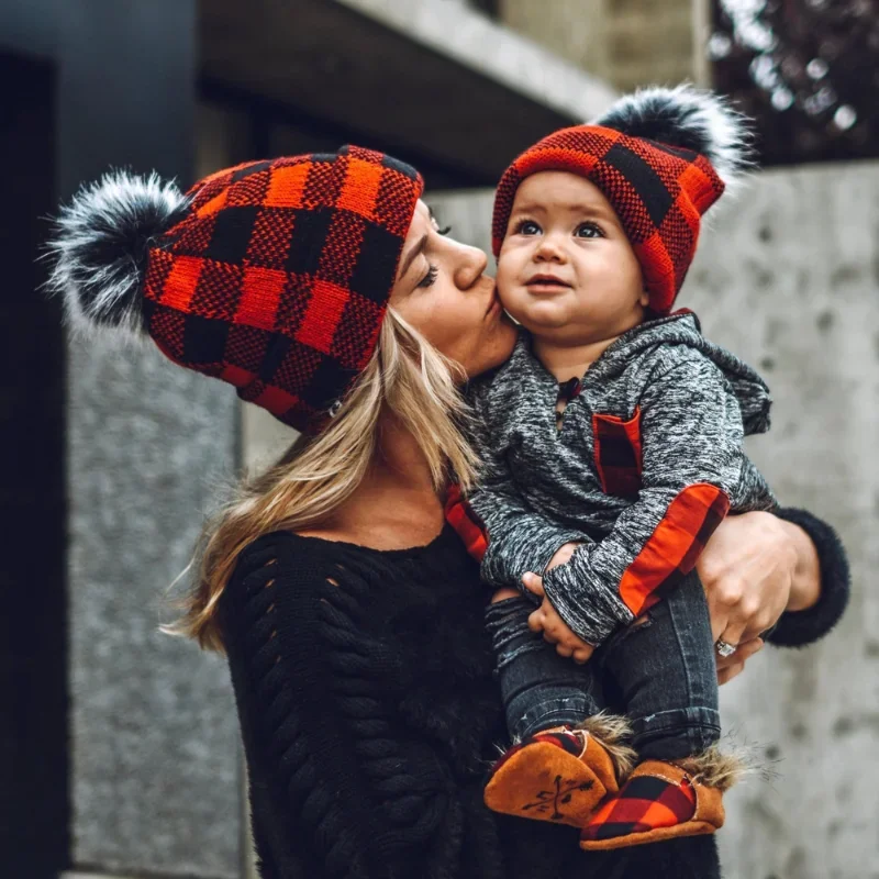 New Year Christmas Mother-child Knitted Hats Mom Baby Red Black Plaid Pompoms Caps Parents Kids Winter Hats Festival Hat Gifts