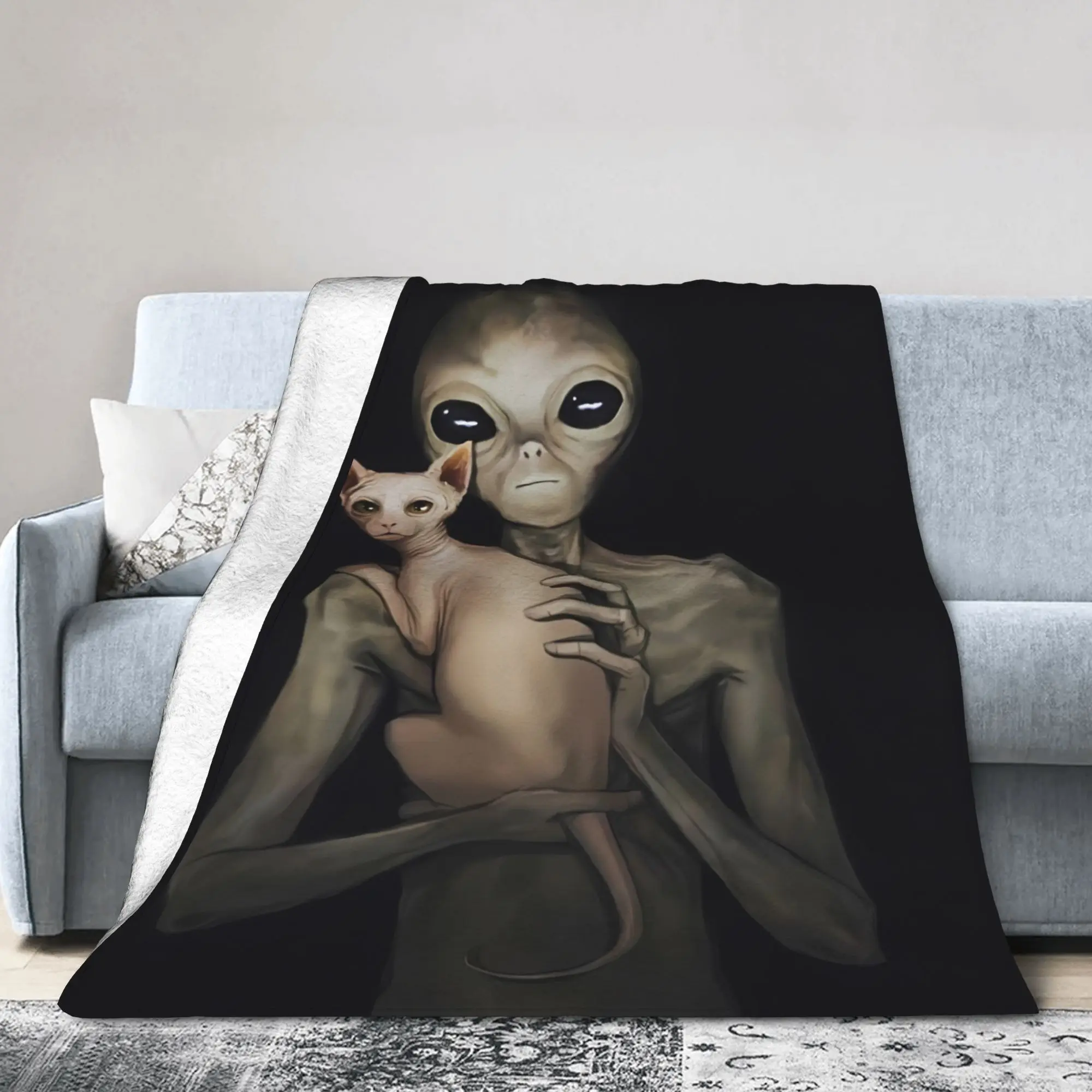 Grey Alien Holding Sphynx Cat Blanket Travel Office Flannel Throw Blanket For Couch Chair Warm Soft Design Quality Bedspread