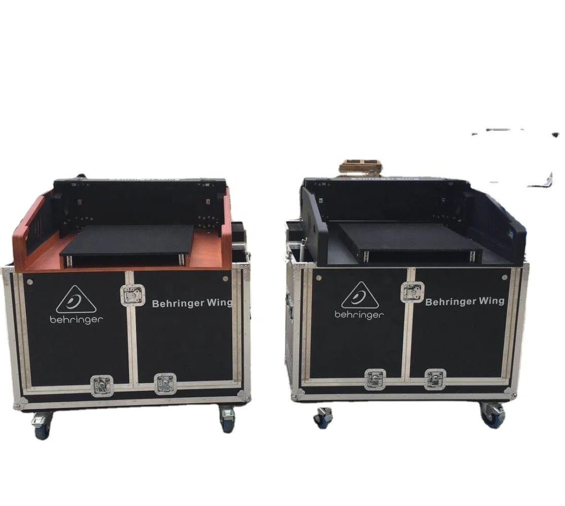 Flip Flight Road Mixer Case for Digital Live Sound Mixing  Wing
