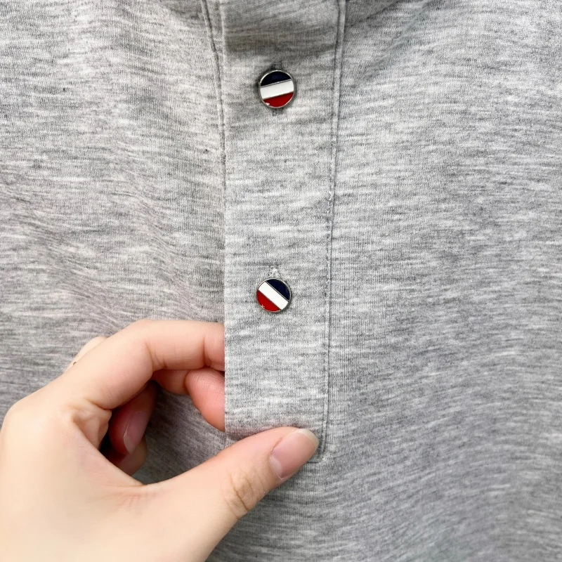 Herren-Langarm-T-Shirt mit hohem Kragen, Knopfleiste, exquisitem Muster, Stickerei, hautfreundlich, farbecht, Herbst-Freizeitmode, Herrenbekleidung – Detail 14
