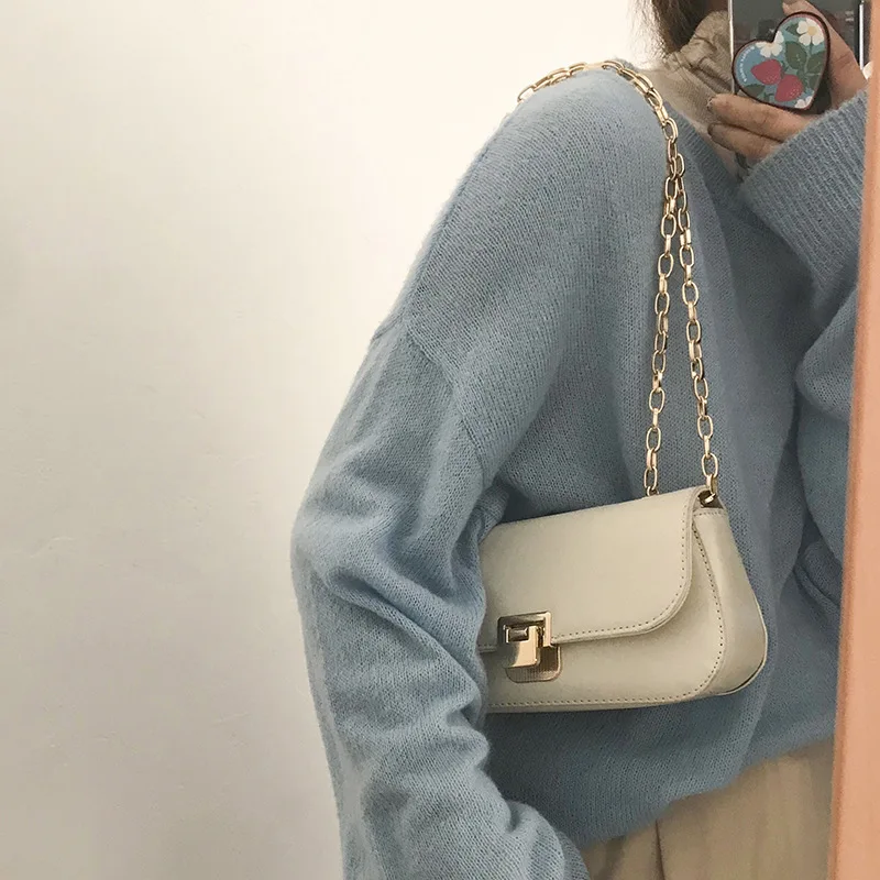 2023  Fashion Trend New Women's Bags  Exquisite Retro Armpit Bags  High-End Style Western Chain Bags  Versatile Crossbody Bags