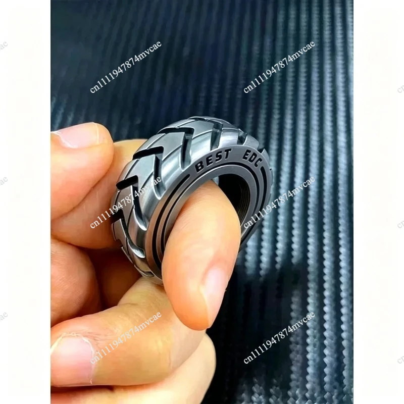 Suitable for mechanical C-section ring DEC decompression toy gyro ring