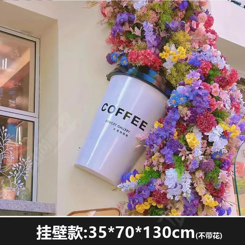 ミルクティーカップ型の彫刻、コーヒーショップの入り口装飾、魅力的な巨大な壁掛け、大きな飾り