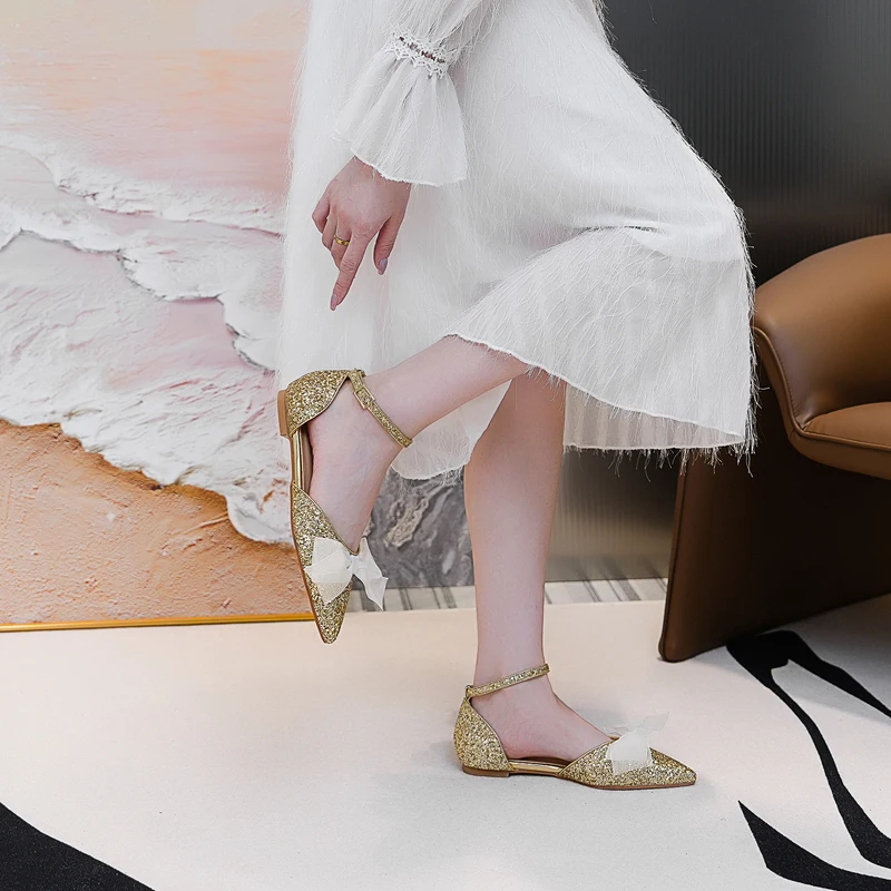 2023 Spring Glitter Big Butterfly Leisure Simple Back Strap Women's Pointed Hollow Sandals Silk White Flat Bottom Shallow Shoes