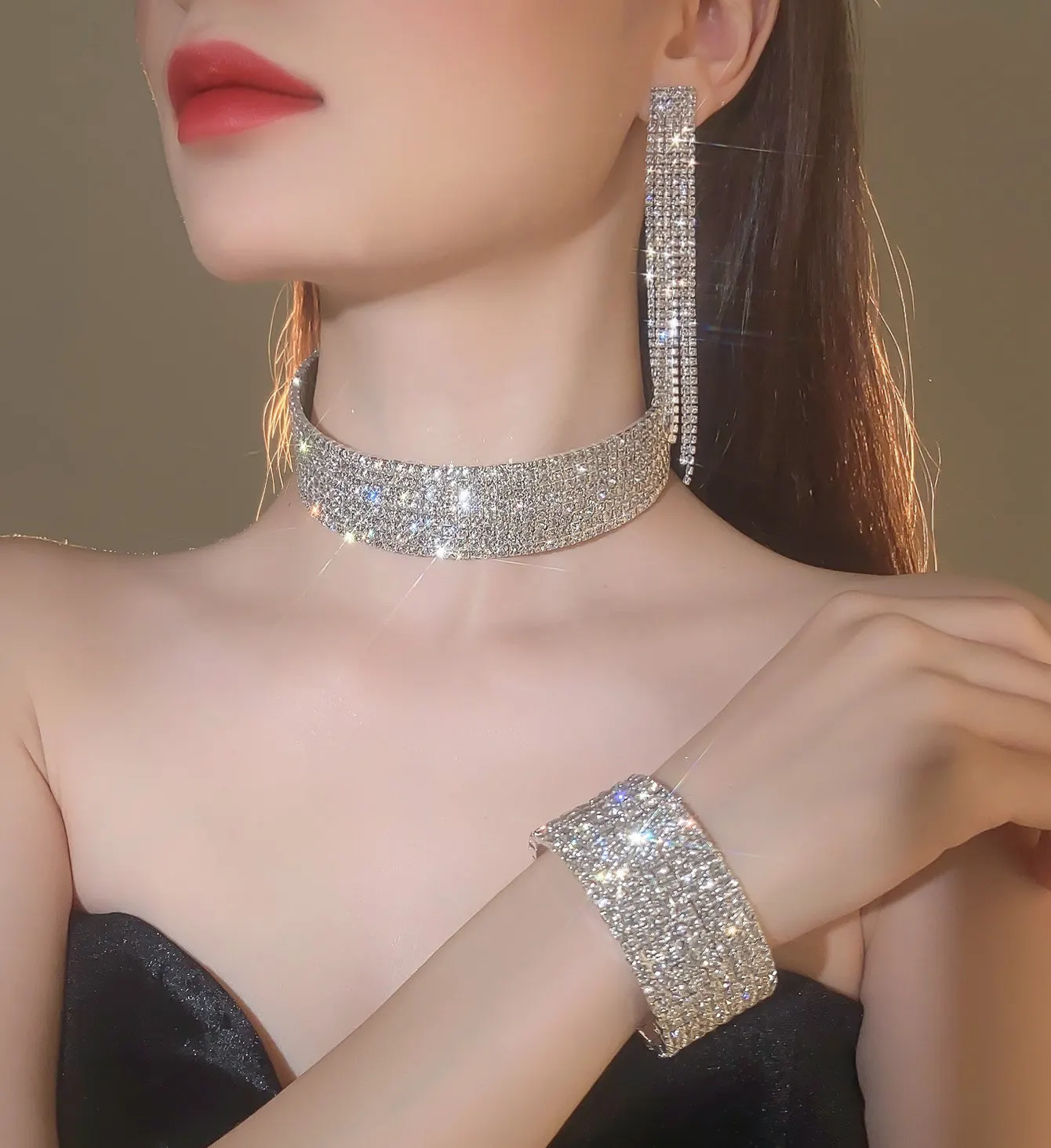 Sparkling Silver Color Crystal Collar Chain Choker Necklace Bridal Women Wedding Party Diamante Rhinestone Choker Jewelry Gifts