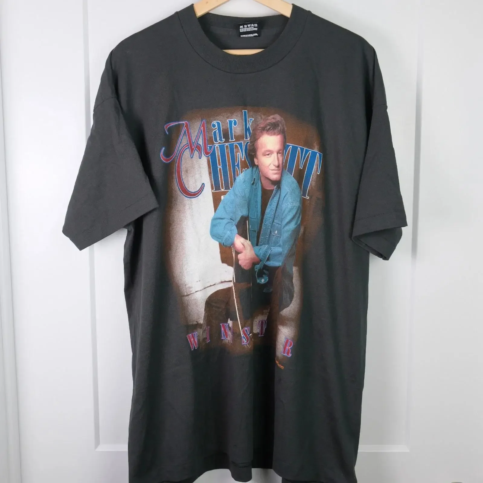 Vintage Mark Chesnutt quot Wings Concert T Shirt Men's Size XXL vintage Washed Soft graphic Breathable Slightly
