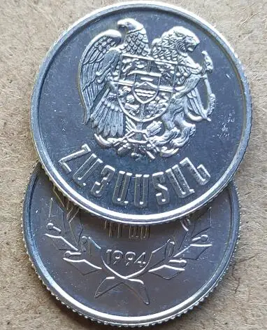 عملة تجارية أصلية 1994 ، مجموعة أصلية ، 24 مللي متر ، 100%