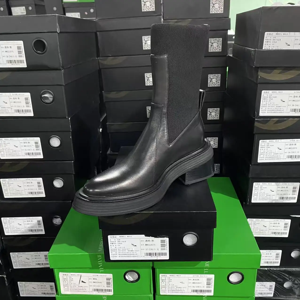 

Купить роскошные брендовые ботинки в стиле ретро из натуральной кожи для женщин: универсальные, модные, черные