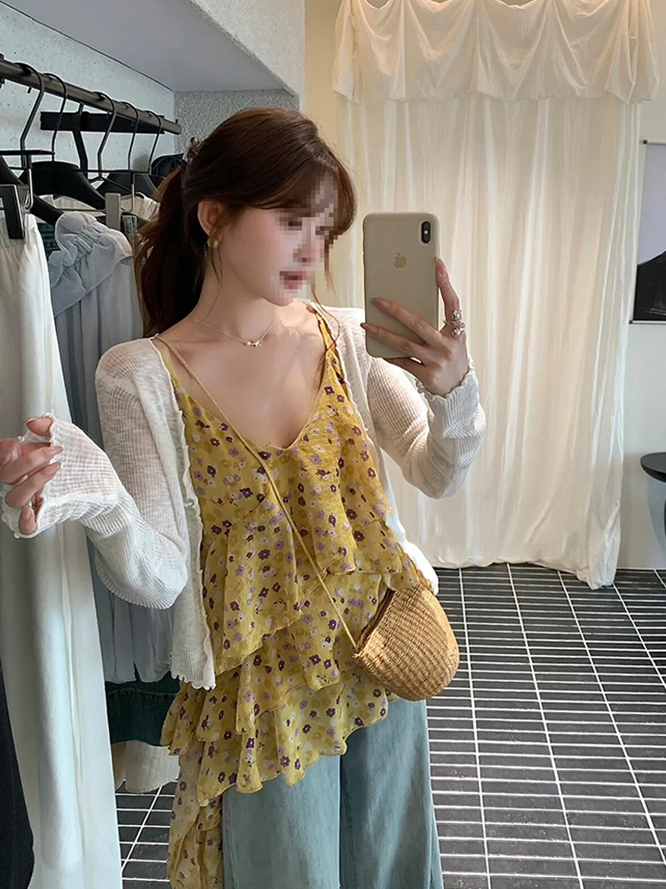 Summer 2026 Korean Style Vacation Floral Design Sensation Women's Crop Top with Lace Hem Irregular Hemline Strap Vest