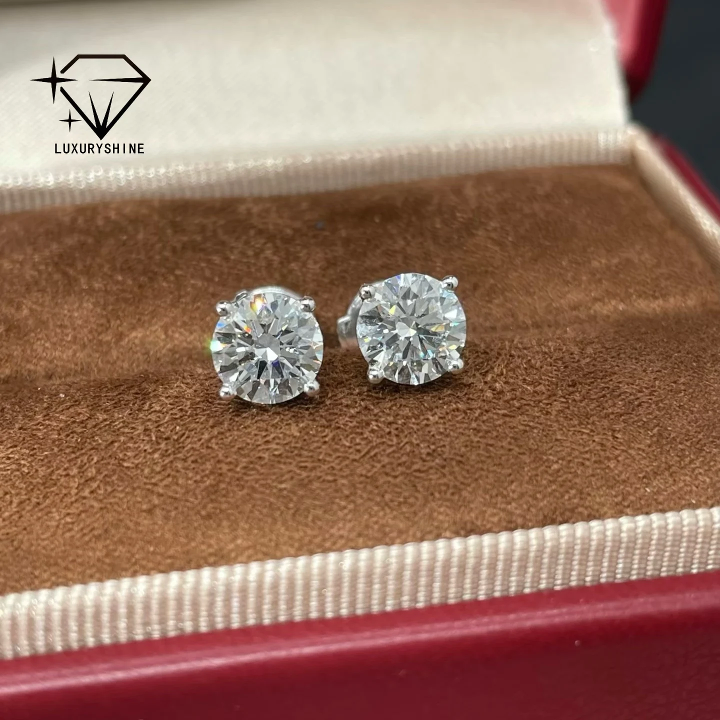 

LuxuryShine Round Lab Grown Diamond Stud Earrings VVS2/VS1 Clarity 18K solid Gold custom Jewelry&Festival Gift