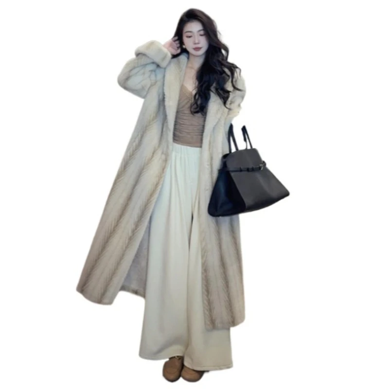 Un abrigo clásico de lujo de piel sintética de visón ecológico, abrigo para mujer, versión holgada, moda, elegancia Simple, nuevo terciopelo largo y grueso