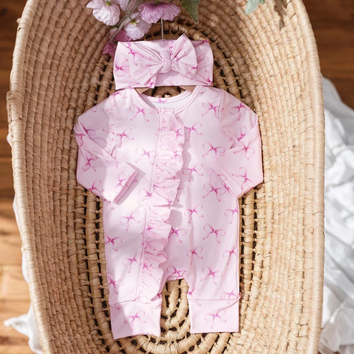 Ylsteed 2Pcs Set Pink Bowknot Newborn Photography Jumpsuit with Pink Bow Headband 100 Days Baby Girl Photoshoot Outfits image 2