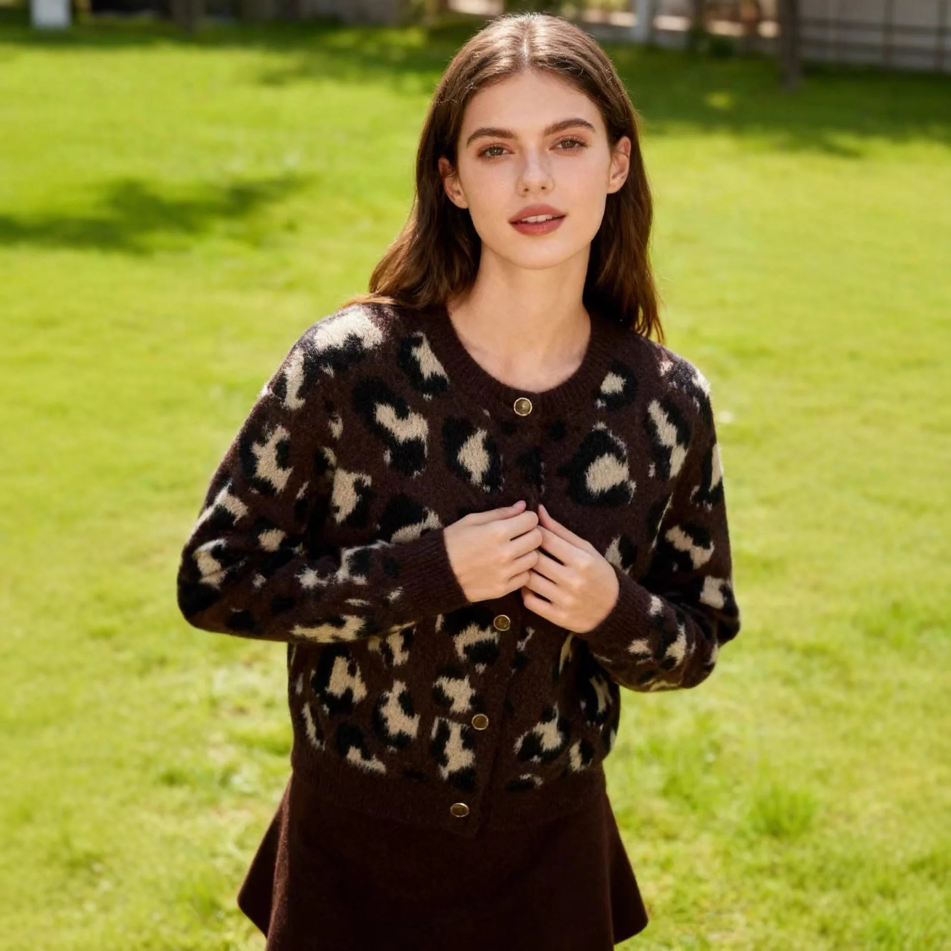 

Female Chic Buttons Cardigan Coats Tops Artificial Fur Sweater Women Vintage Leopard Pattern Fur Effective Knitting Sweater