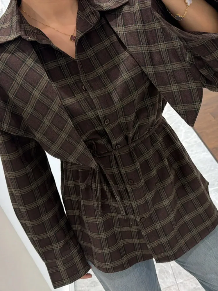 Chemise à carreaux à manches longues pour femmes, haut de rue élégant à revers, simple boutonnage, nouvelle collection printemps-automne 2026