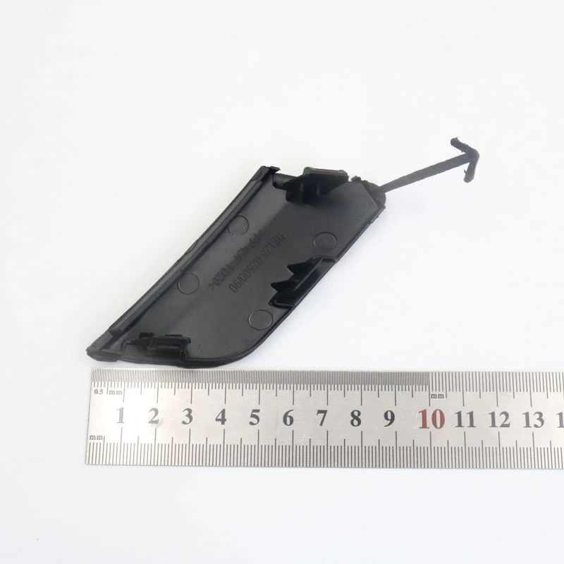 Tapa de cubierta de ojo de gancho de remolque de parachoques delantero, 1 piezas, para 2020 52128-02500 52128-02590