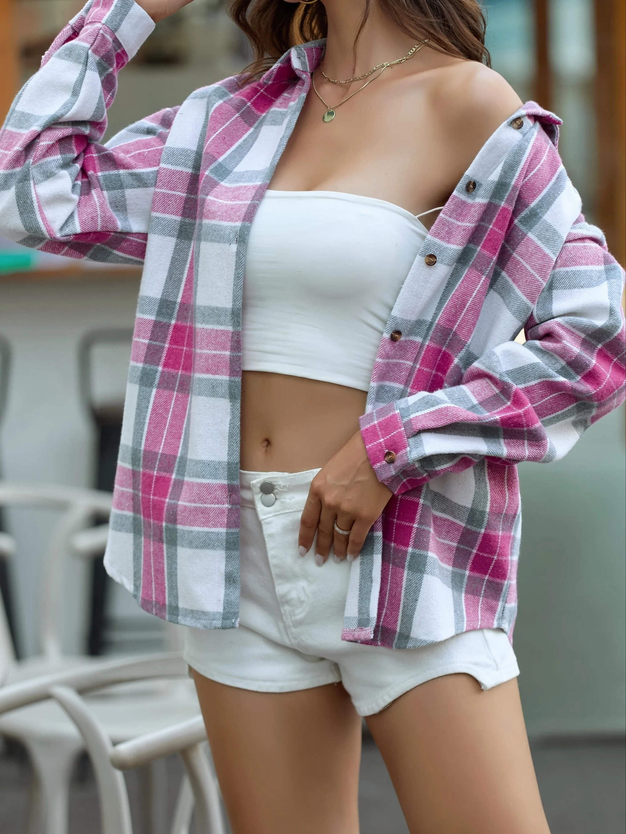 Chemise à carreaux pour femmes, nouveau style, vêtements de printemps et d'automne, revers boutonné, mode décontractée, vêtements pour femmes