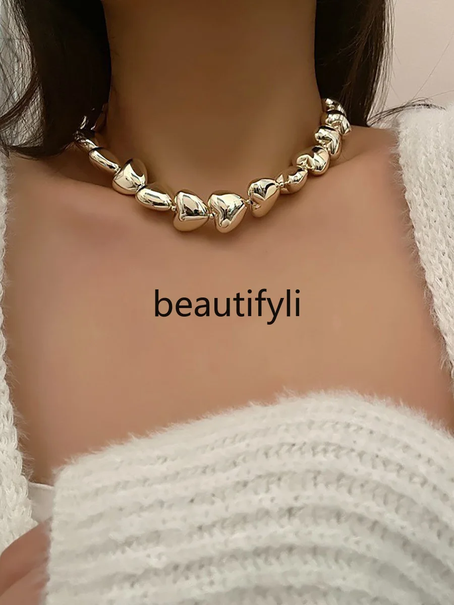 Exaggerated sweet and cool style three-dimensional love splicing necklace collarbone chain