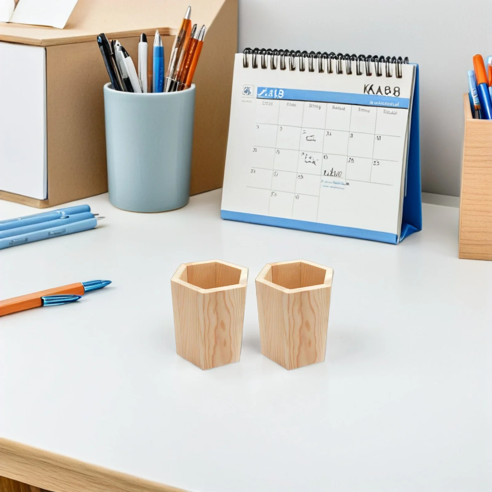 

2pcs Wooden Pen Holder Stationery Organizer Desktop Brush Holder Natural Wood Pencil Cup Makeup Tool Container Succulent