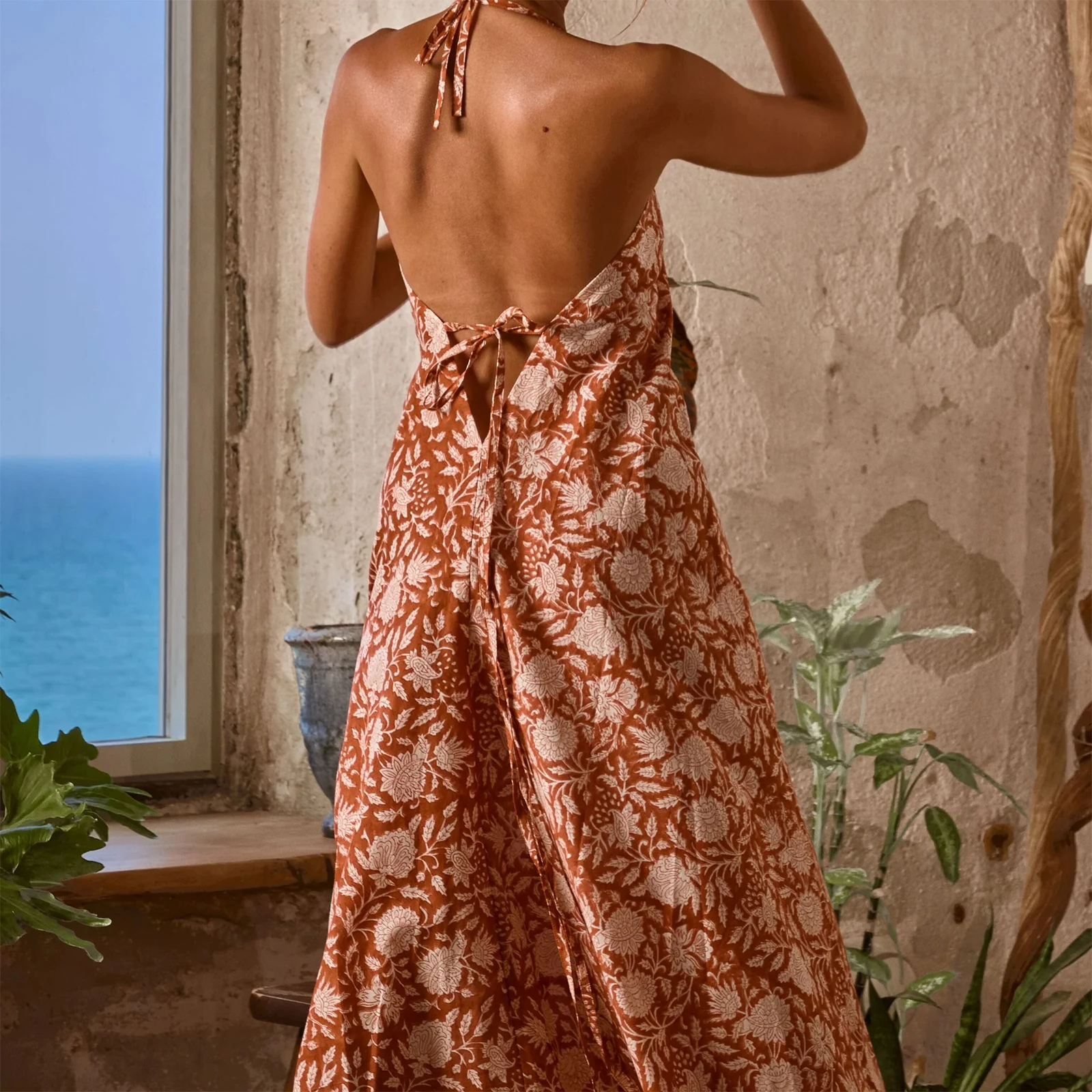 Combhasakiผู้หญิงLace-Up HalterลึกVคอBacklessความงามดอกไม้พิมพ์ฤดูร้อนหลวมA-Line Cami Slipชุดยาว