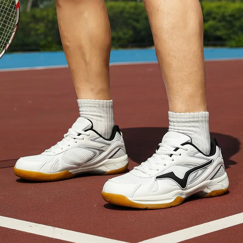 New professional men's badminton sneakers women's tennis training shoes men's and women's sports shoes badminton sneakers