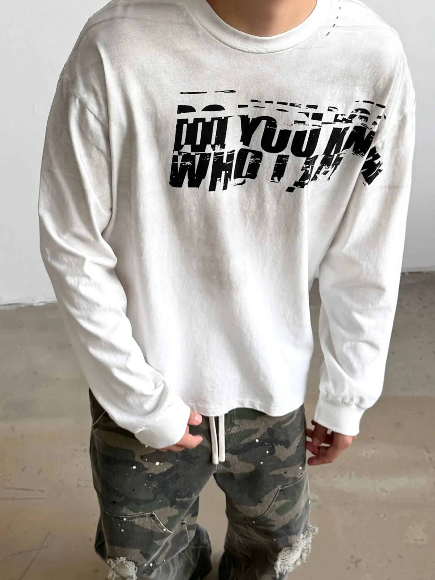 Punk Streetwear Washed Spray Dirty Hole Vintage Loose Long Sleeve T-Shirt Breathable Cotton Casual Style for Men And Couples