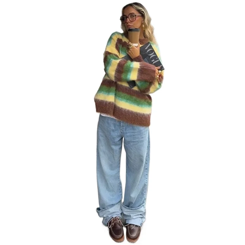 

Новый осенне-зимний стиль: разноцветный вязаный свитер с круглым вырезом и полосками, модный, свободный и повседневный стиль.