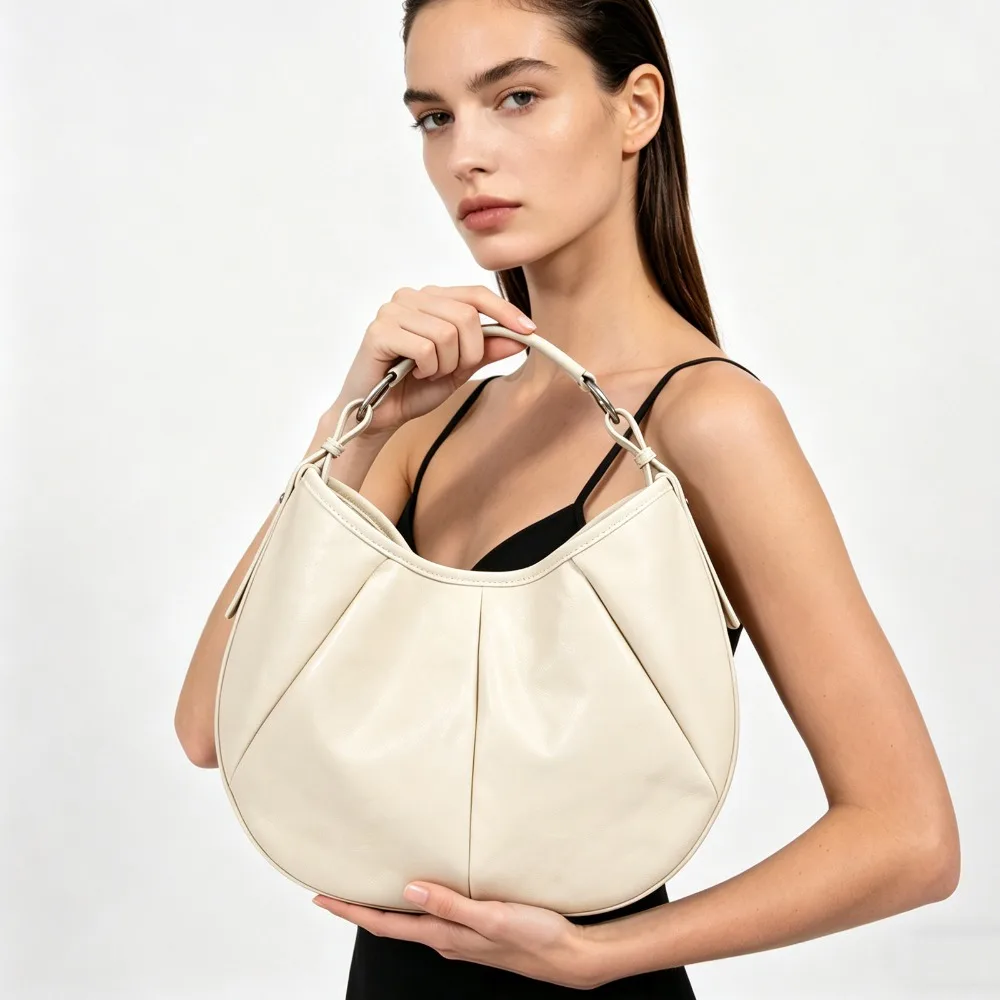 New Fashion Croissant High-end Handbag Crescent Bag Leather Simple and Versatile Shoulder Armpit Texture Unique Fashion Simple