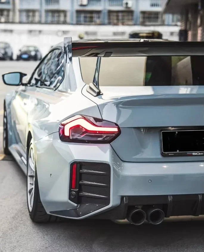 Modification Pro Rear Wing Dry Carbon Fiber Spoiler Rear Trunk Wing for M2 G87 V Style Tail Wing Rear Spoiler Lip Wings