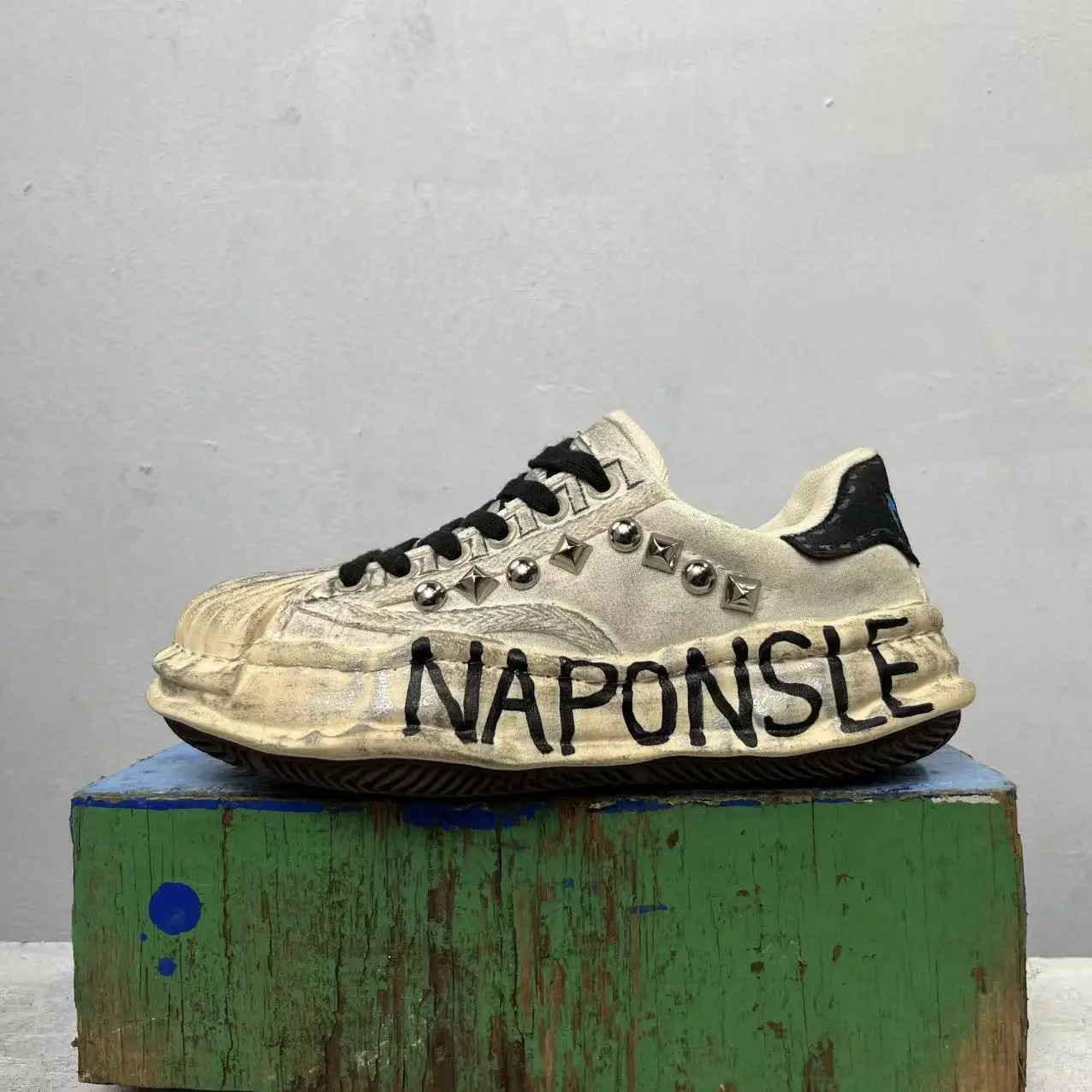 本物の画像 ダメージ加工 ハンドメイド シェルトゥ フラット 快適 トレーナー ストリートカジュアル ハイストリートシューズ