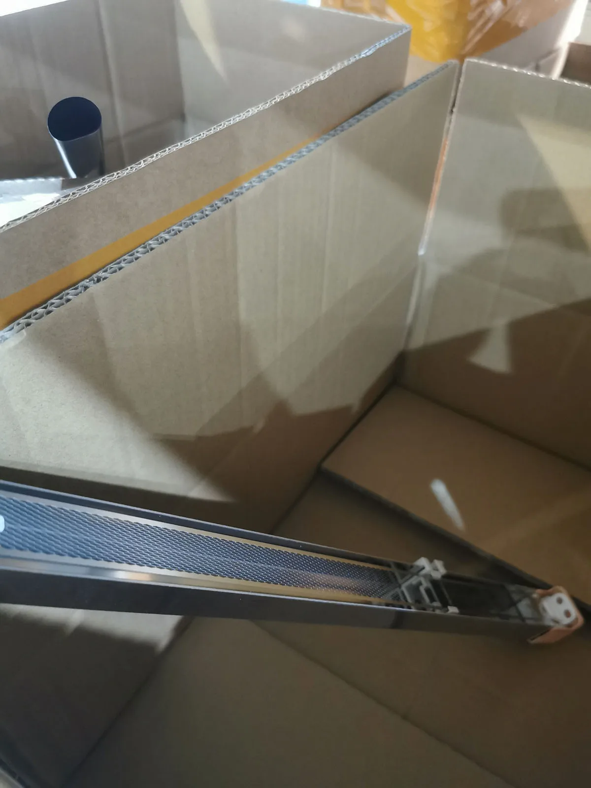 

1pcs. 013R00650 Compatible Charge Corona Unit Replacement for Xerox DC 240 250 242 252 DC240 550 560 570 C75 700 Digital Color