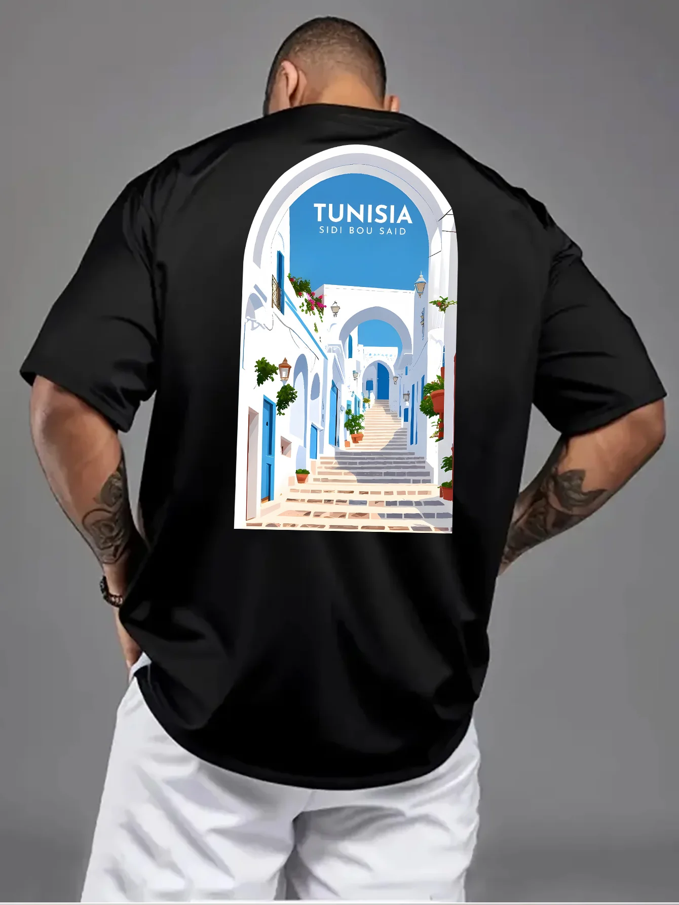 تي شيرت برسومات تونس سيدي بو سعيد للرجال - تصميم طباعة أزرق وأبيض، تي شيرت صيفي كاجوال مع نص "تونسيا"، قابل للغسل في الغسالة #5