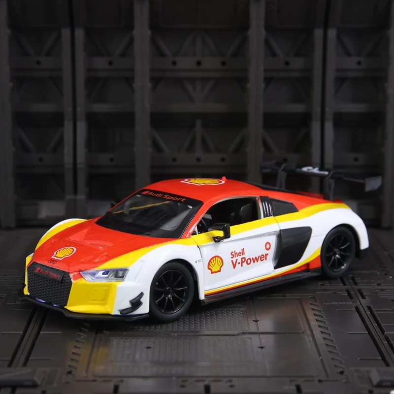 

CCA 1:24 Audi R8 LMS Shell Co фирменный сплав Модель раллийного автомобиля Коллекция орнаментов Звук и свет Детская игрушечная машина в подарок