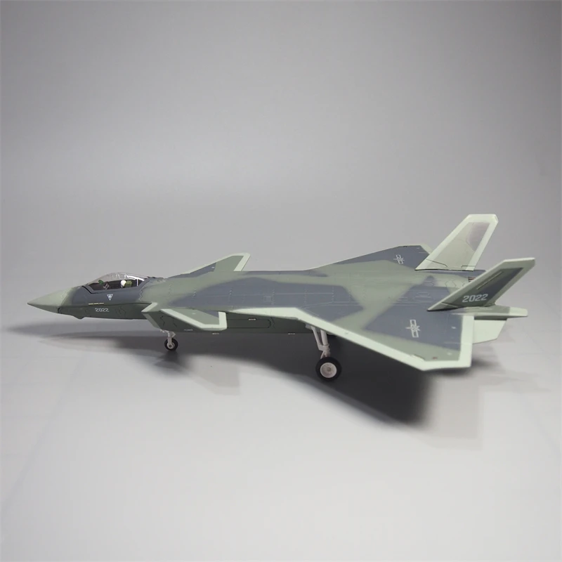 1:72 Scale Military AVIC J-20 Fighter Aircraft Model Diecast Alloy Static Display Classic Souvenir Collection Toy Gift Nostalgia