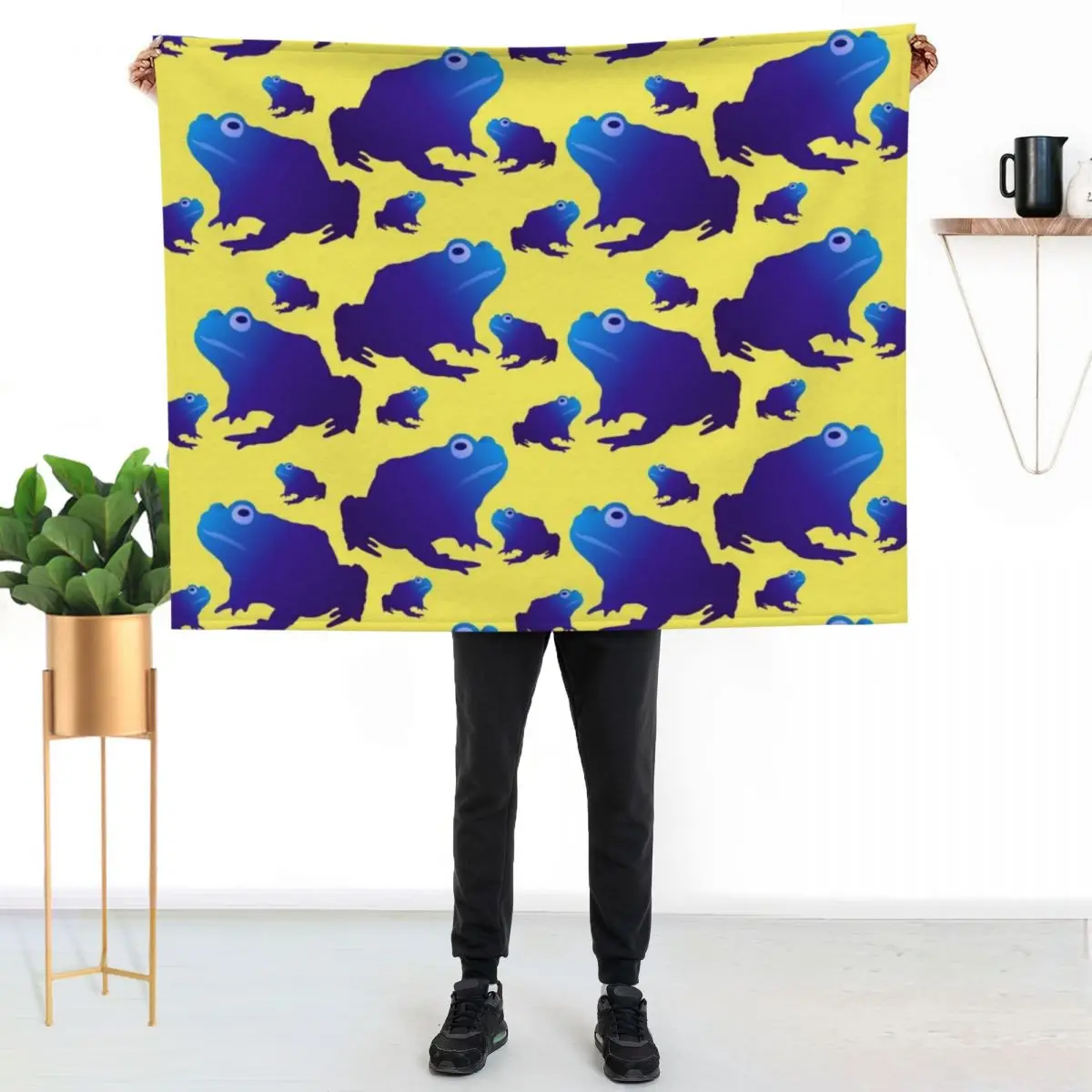 Blue Toad Pattern (on yellow) Throw Blanket For Sofa Thin Decorative Throw warm winter Beach Soft Beds anime Blankets