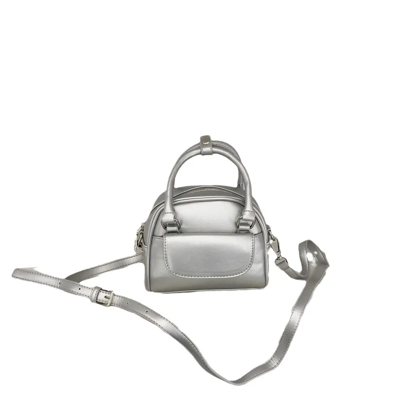 

2025 new bag female Korean niche design female small square bag senior sense of hundred handheld single shoulder crossbody bag