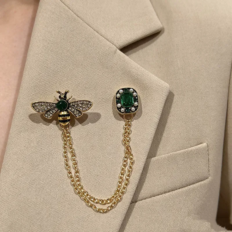 Thumbnail 3 - #4 Best Brooches to Buy In 2026