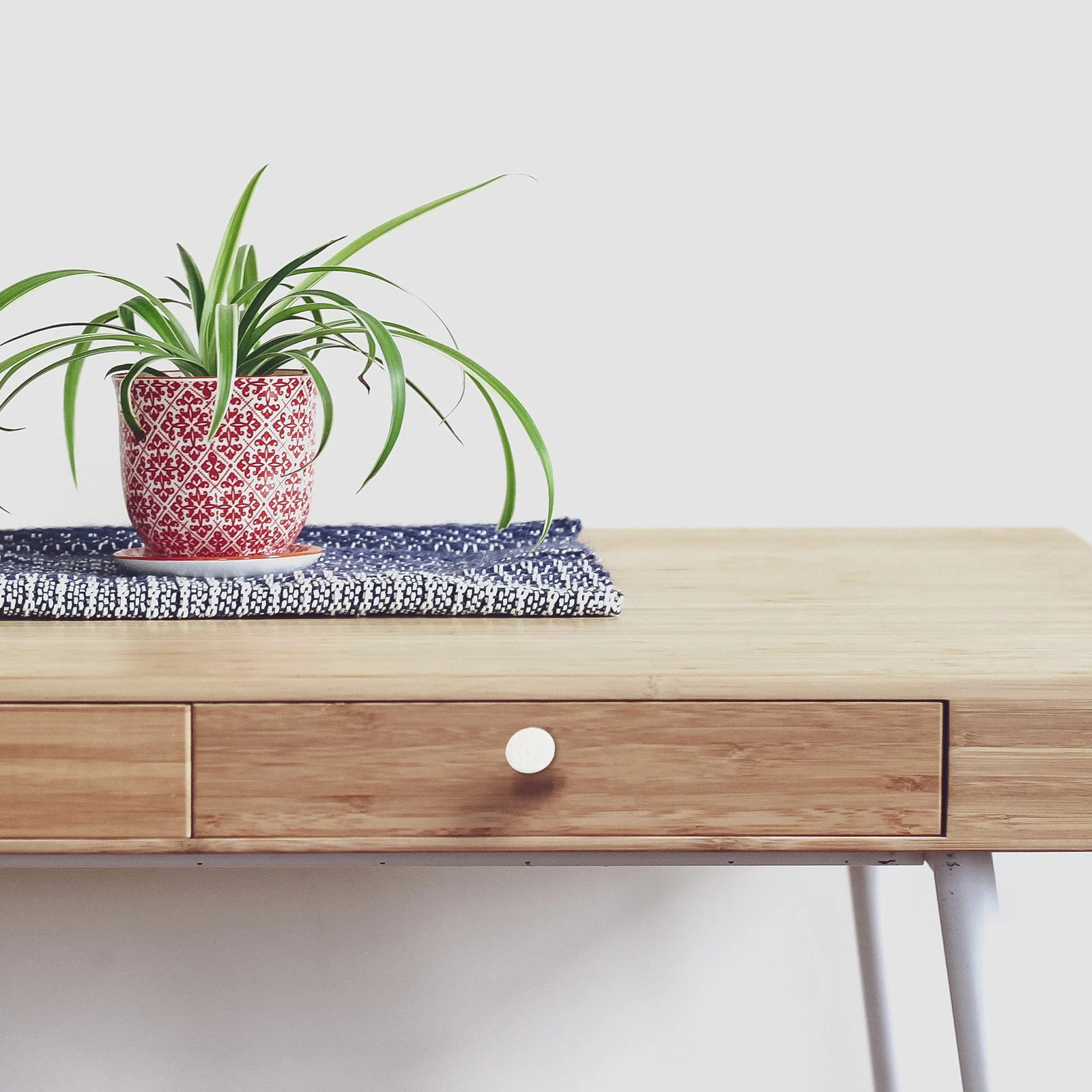 

1Set Ceramic Drawer Knobs Smooth Relief Design Door Handles Decorative Pulling Handles for Furniture Drawer Cupboard Closet